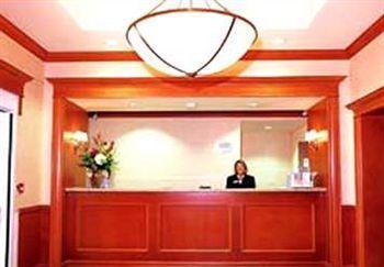 Fairfield By Marriott Toronto 3*